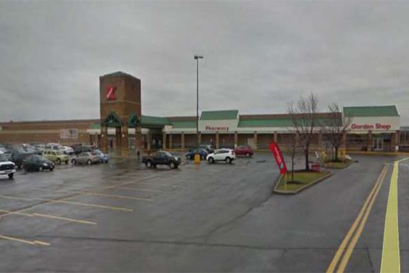 The Plaza At Salmon Run: 21082 Pioneer Plaza Dr, Watertown, NY 13601